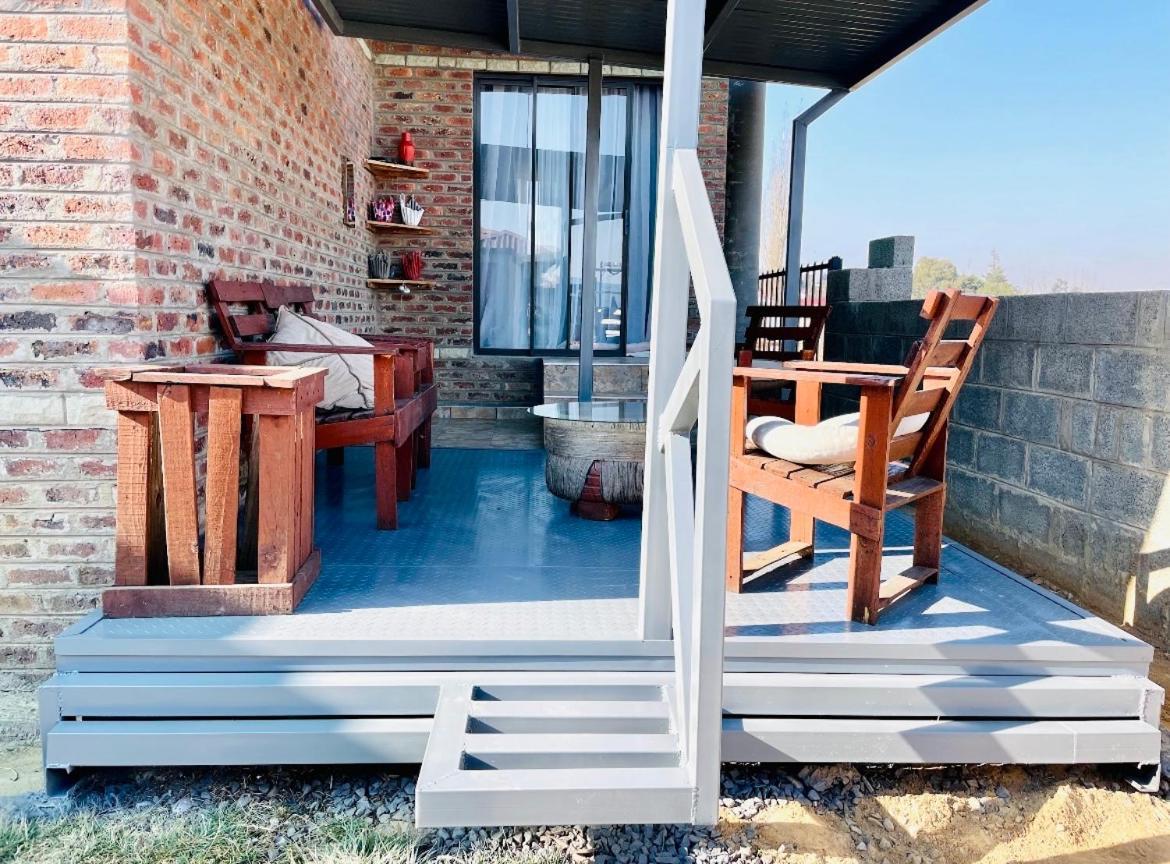 Moh Ville Guest House Maseru Exteriér fotografie
